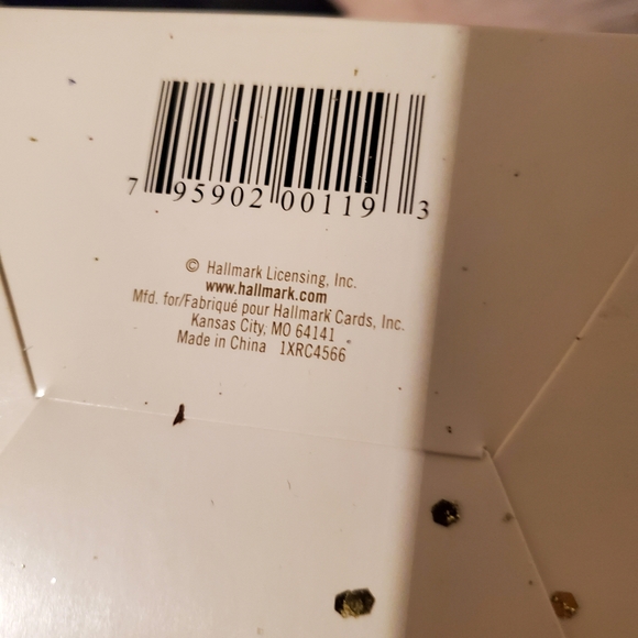 Hallmark collectible Christmas holiday porcelain bell, NIP - Picture 3 of 3